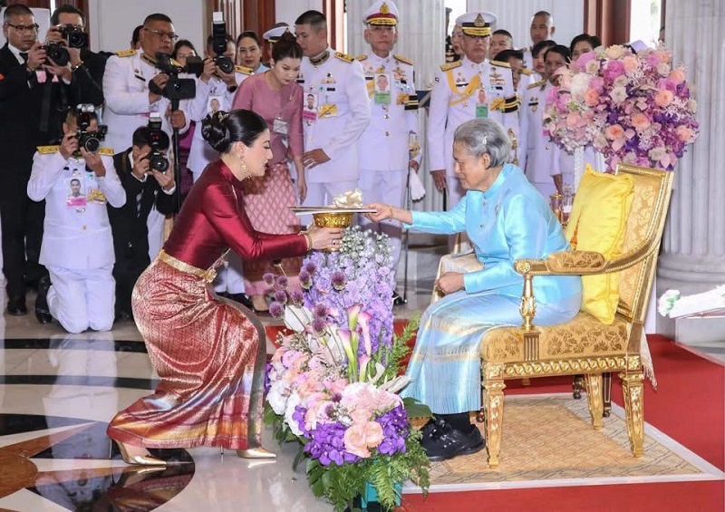 ไม่ใช่เพียงผืนผ้า แต่คือมรดกภูมิปัญญาไทยที่กำลังจะส่องประกายบนเวทีโลก “ชุดไทย: จากราชสำนัก สู่ราชนิยม – Chud Thai: Dressing the Nation in Heritage”