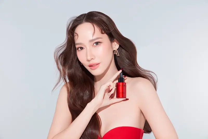 “LONARK LE BLANC RADIANCE SERUM” ผลิตภัณฑ์​เซรั่มบำรุงผิวสารสกัด 100% จากเกาหลี เตรียมสร้างตำนานบทใหม่ ใน ปี2569