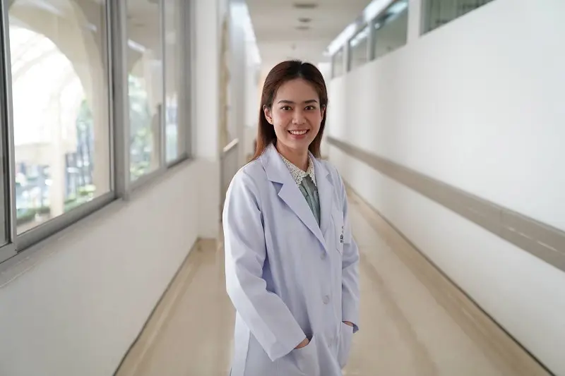 รู้จัก “หมอปานวาด” แพทย์หญิงที่ช่วยชีวิตนุ่น รมิดา และรักษามดลูกไว้ได้สำเร็จ