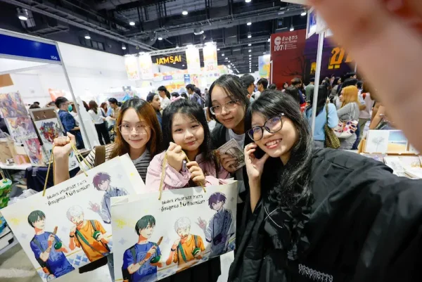 พิธา–พี่เอ๊าะ–หมอตังค์–ฟาโรห์ นำทัพนักเขียนดัง! ร่วมแจกลายเซ็นคับคั่ง บรรยากาศงาน “มหกรรมหนังสือระดับชาติ ครั้งที่ 31” สุดคึกคัก เลือกช้อปแบบจุใจได้ตั้งแต่วันนี้ – 1 พฤศจิกายน ที่ศูนย์การประชุมแห่งชาติสิริกิติ์